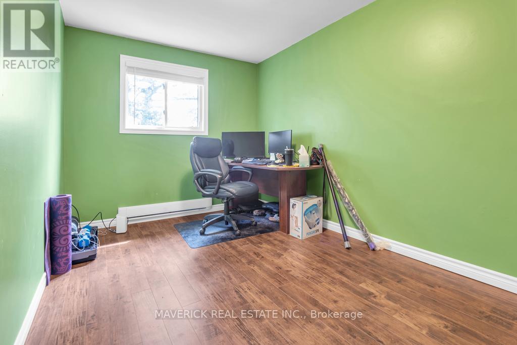 F - 308 Bluevale Street N, Waterloo, Ontario  N2J 4G3 - Photo 8 - X13106644