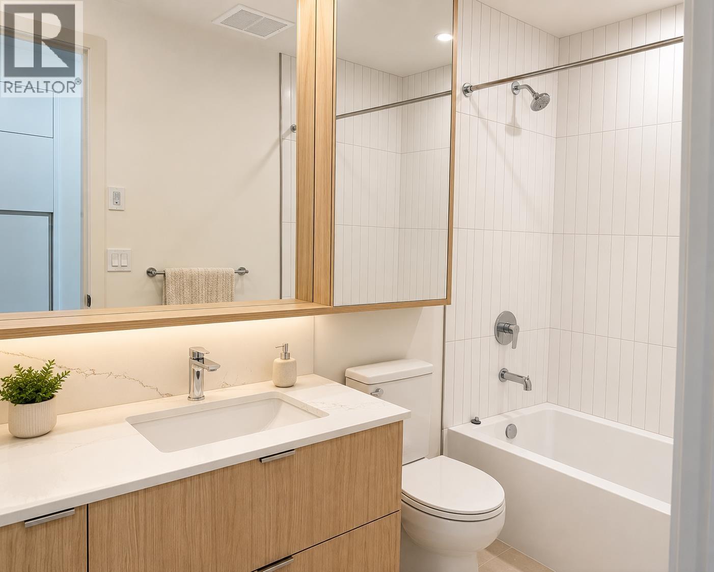 1503 537 Cottonwood Avenue, Coquitlam, British Columbia  V3J 0S4 - Photo 5 - R3125680