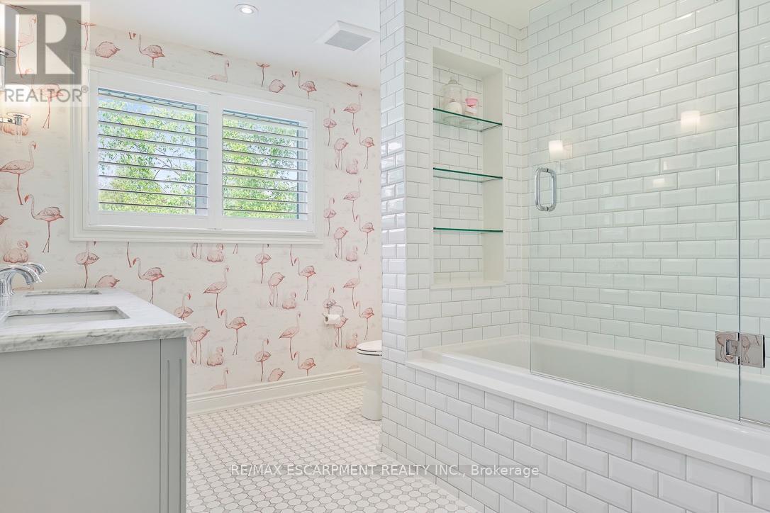 511 Chamberlain Lane, Oakville, Ontario  L6J 6A2 - Photo 34 - W13179328