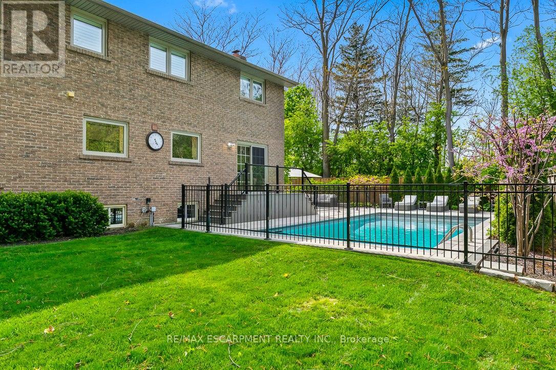 511 Chamberlain Lane, Oakville, Ontario  L6J 6A2 - Photo 49 - W13179328