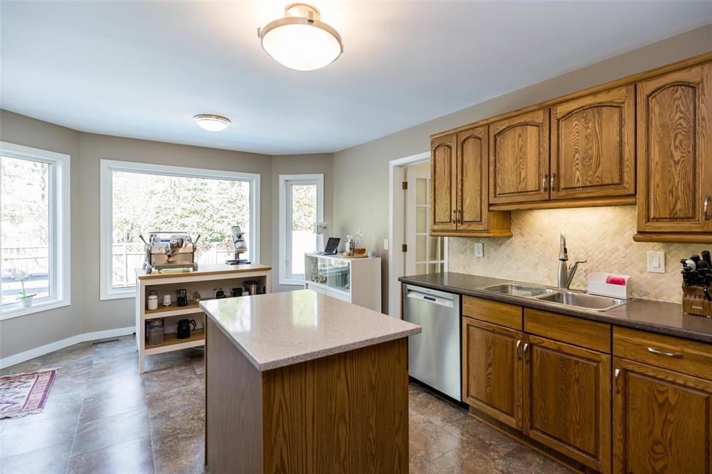 50 Matlock Crescent, Winnipeg, Manitoba  R3R 3H7 - Photo 14 - 202611832