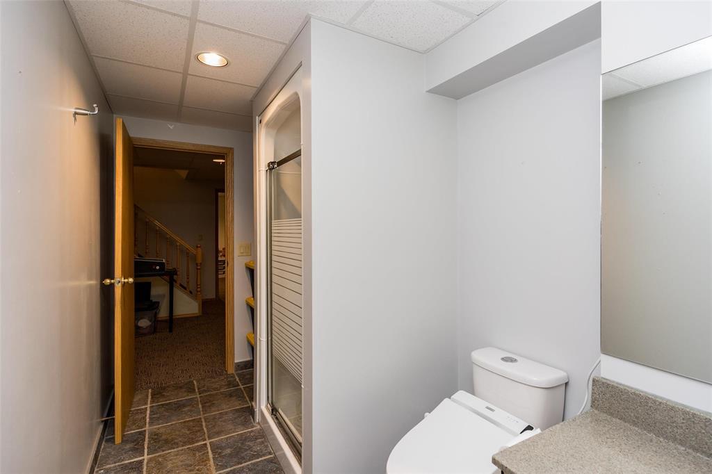 50 Matlock Crescent, Winnipeg, Manitoba  R3R 3H7 - Photo 37 - 202611832