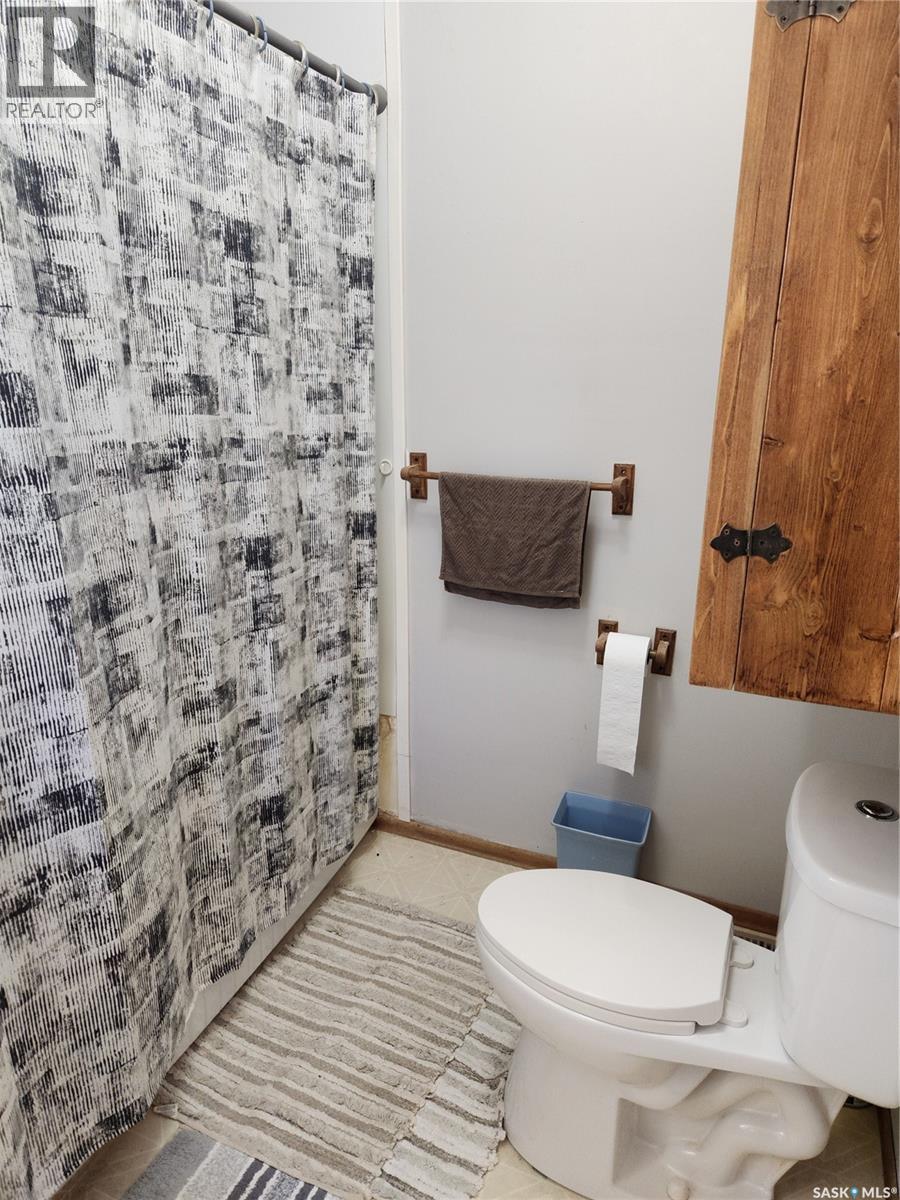203 Belfast Street, North Portal, Saskatchewan  S0C 1W0 - Photo 19 - SK037162