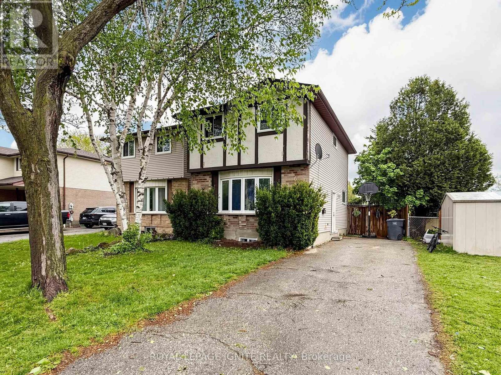 6 Upton Crescent, Guelph, Ontario  N1E 6P2 - Photo 2 - X13179354