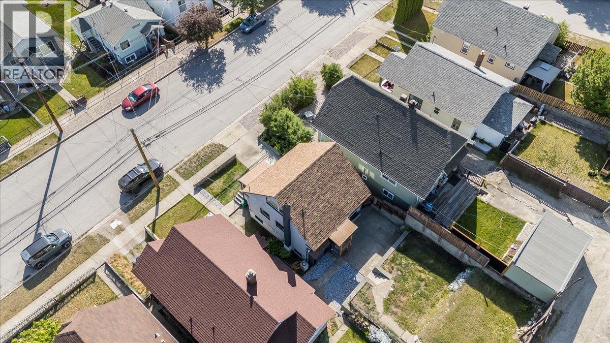 1480 Third Avenue, Trail, British Columbia  V1R 1P6 - Photo 43 - 10389049