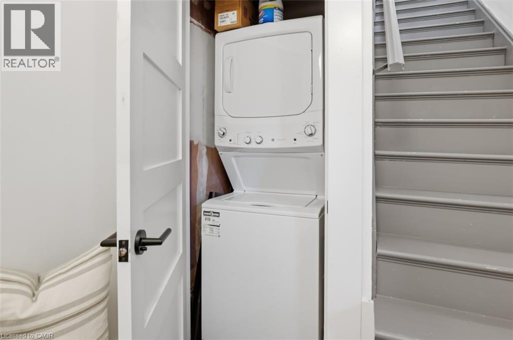 53 S Eby Street S, Kitchener, Ontario  N2G 3K9 - Photo 12 - 40833776