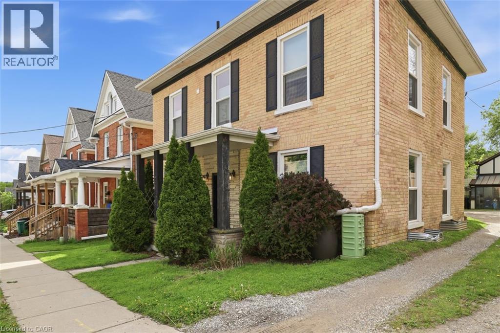 53 S Eby Street S, Kitchener, Ontario  N2G 3K9 - Photo 2 - 40833776