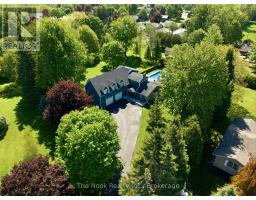 15 HILLSIDE DRIVE, Clarington, Ontario