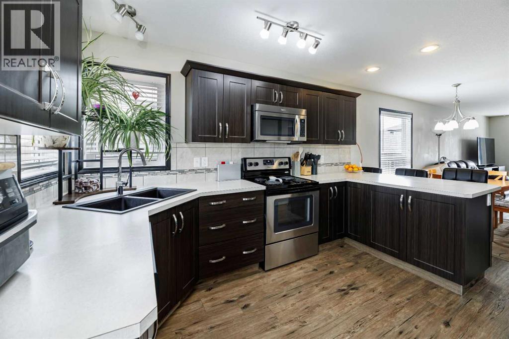 52 Vancouver Crescent, Red Deer, Alberta  T4R 0N6 - Photo 7 - A2311624