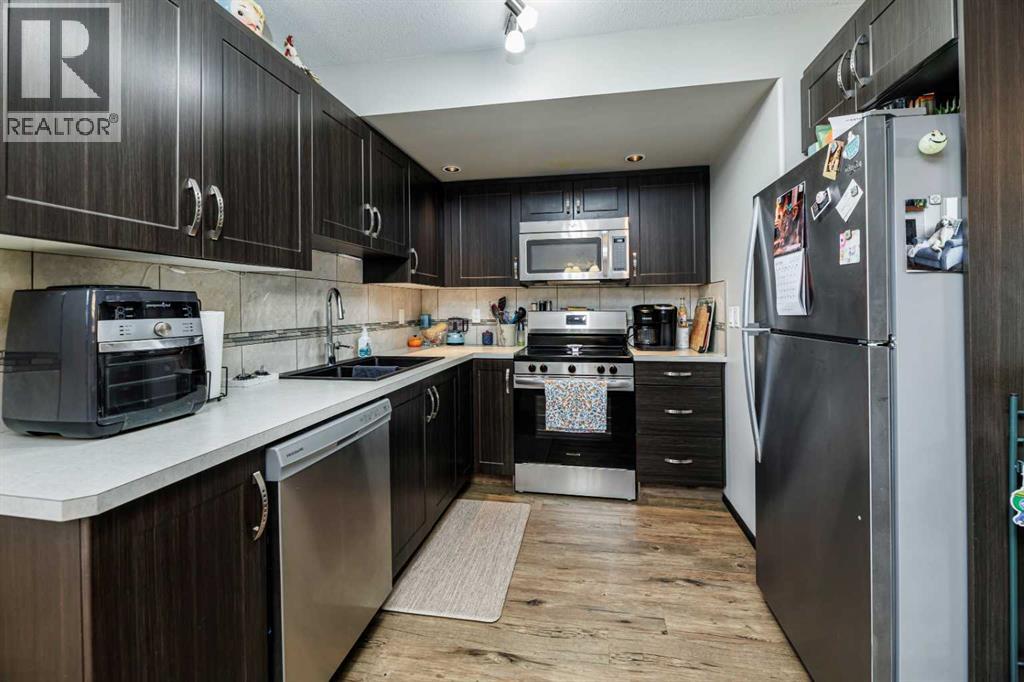 52 Vancouver Crescent, Red Deer, Alberta  T4R 0N6 - Photo 21 - A2311624