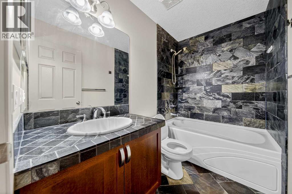 14 Springborough Crescent SW, Calgary, Alberta  T3H 5M5 - Photo 44 - A2296186