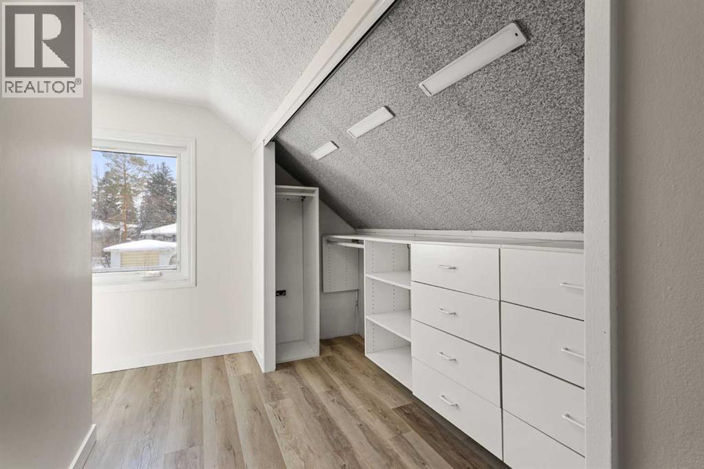 928 18a Street Ne, Calgary, Alberta  T2E 4W4 - Photo 11 - A2299443