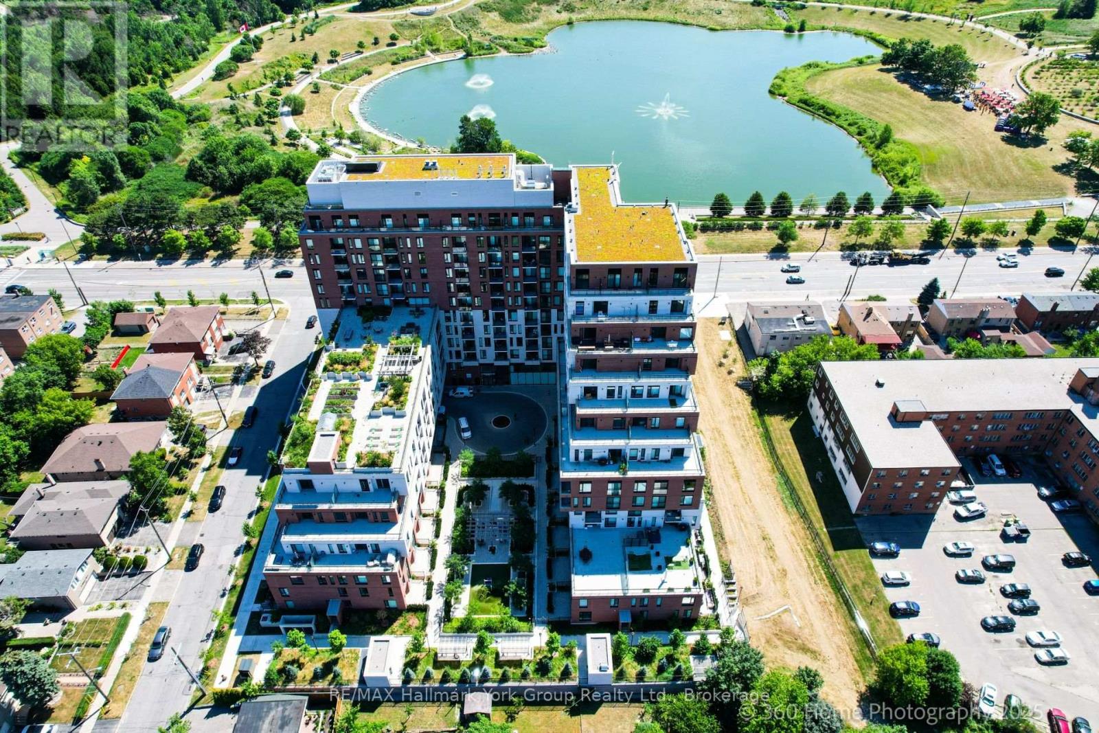 534 - 3100 Keele Street, Toronto (Downsview-Roding-Cfb), Ontario  M3M 2H4 - Photo 2 - W13179526