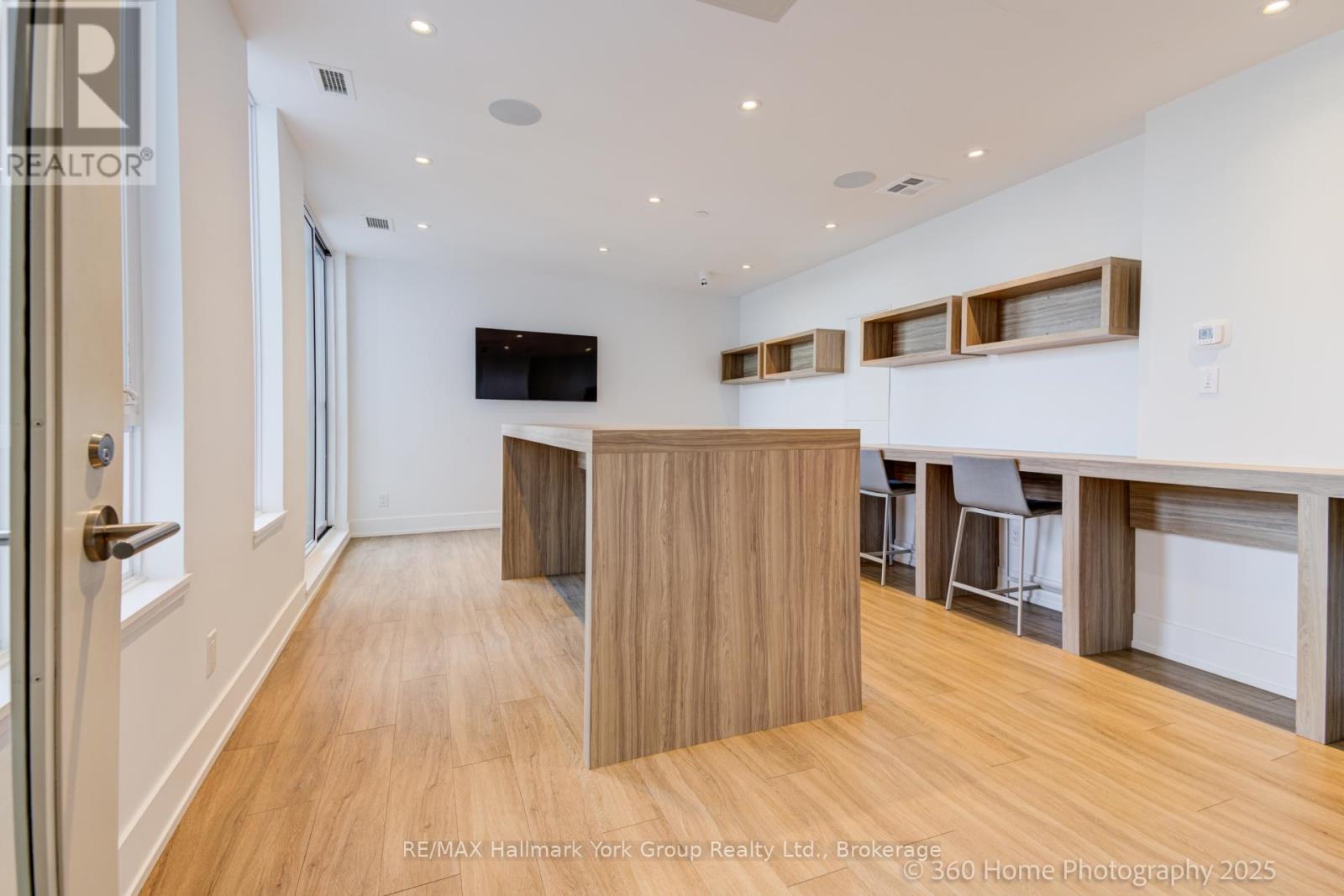 534 - 3100 Keele Street, Toronto (Downsview-Roding-Cfb), Ontario  M3M 2H4 - Photo 30 - W13179526