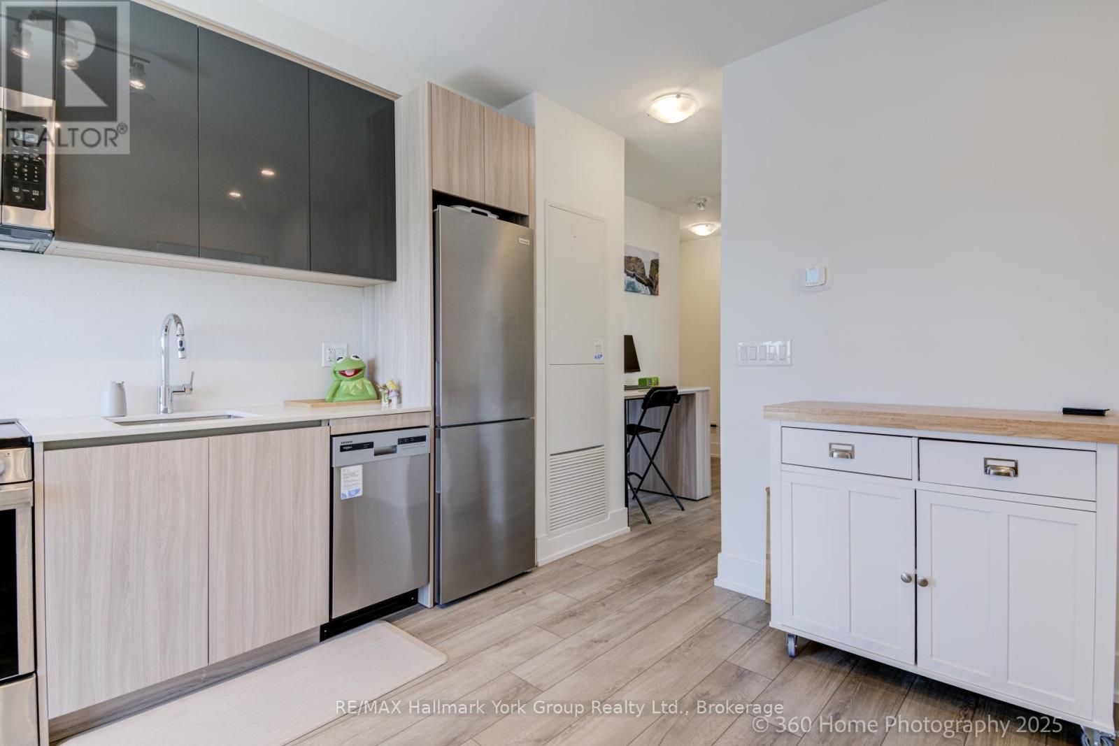 534 - 3100 Keele Street, Toronto (Downsview-Roding-Cfb), Ontario  M3M 2H4 - Photo 9 - W13179526