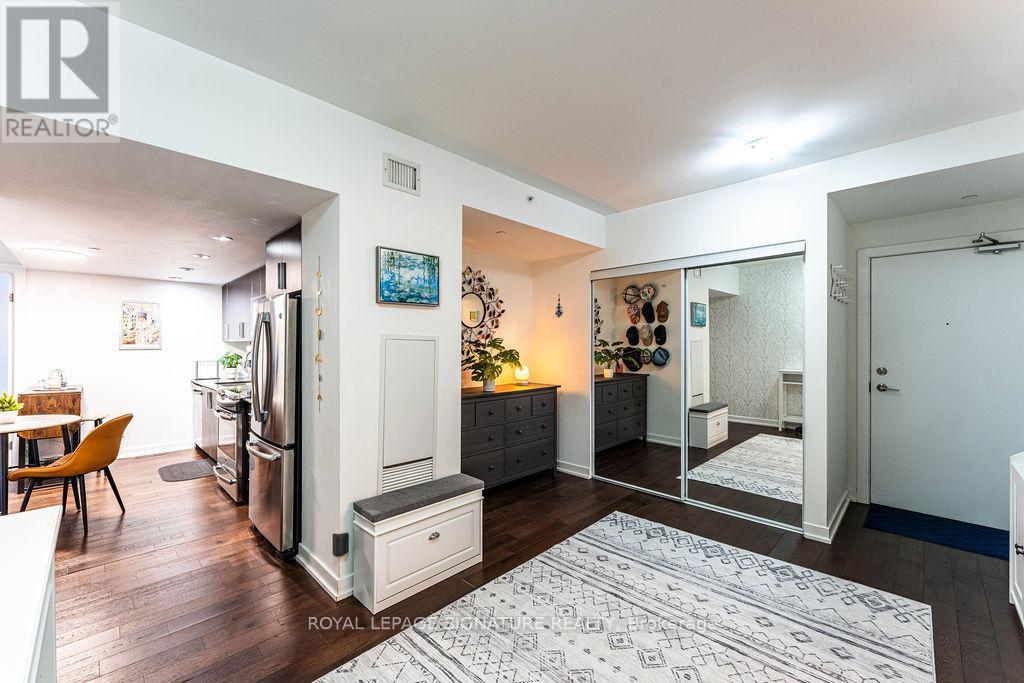 501 - 20 Bruyeres Mews, Toronto, Ontario  M5V 0G8 - Photo 12 - C13179506