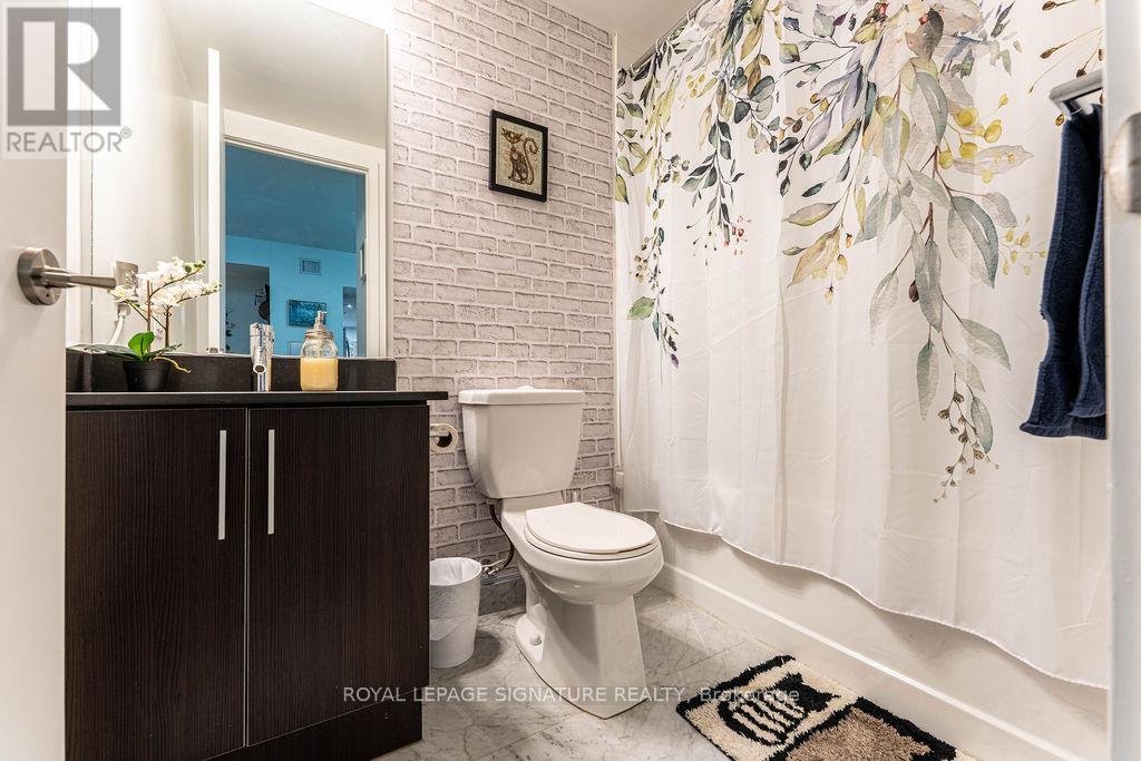 501 - 20 Bruyeres Mews, Toronto, Ontario  M5V 0G8 - Photo 13 - C13179506