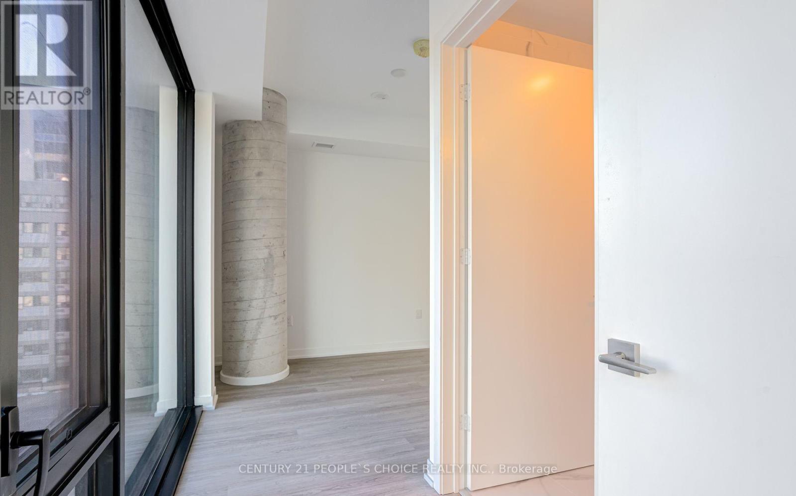 910 - 195 Mccaul Street E, Toronto, Ontario  M5T 1W6 - Photo 19 - C13179522