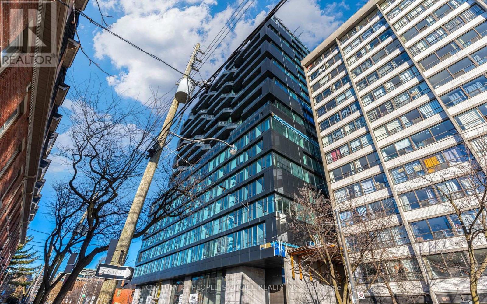910 - 195 Mccaul Street E, Toronto, Ontario  M5T 1W6 - Photo 2 - C13179522