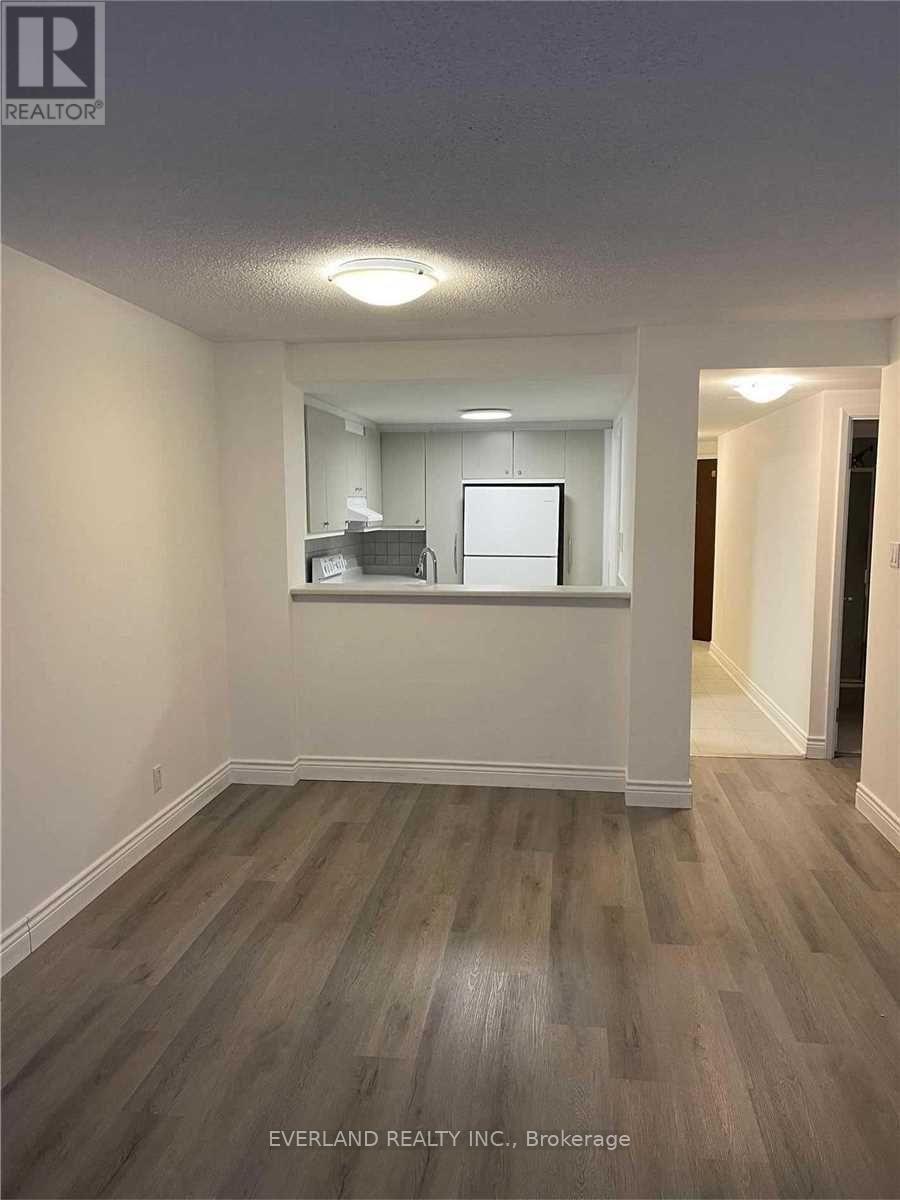 1207 - 717 Bay Street, Toronto, Ontario  M5G 2J9 - Photo 5 - C13179742