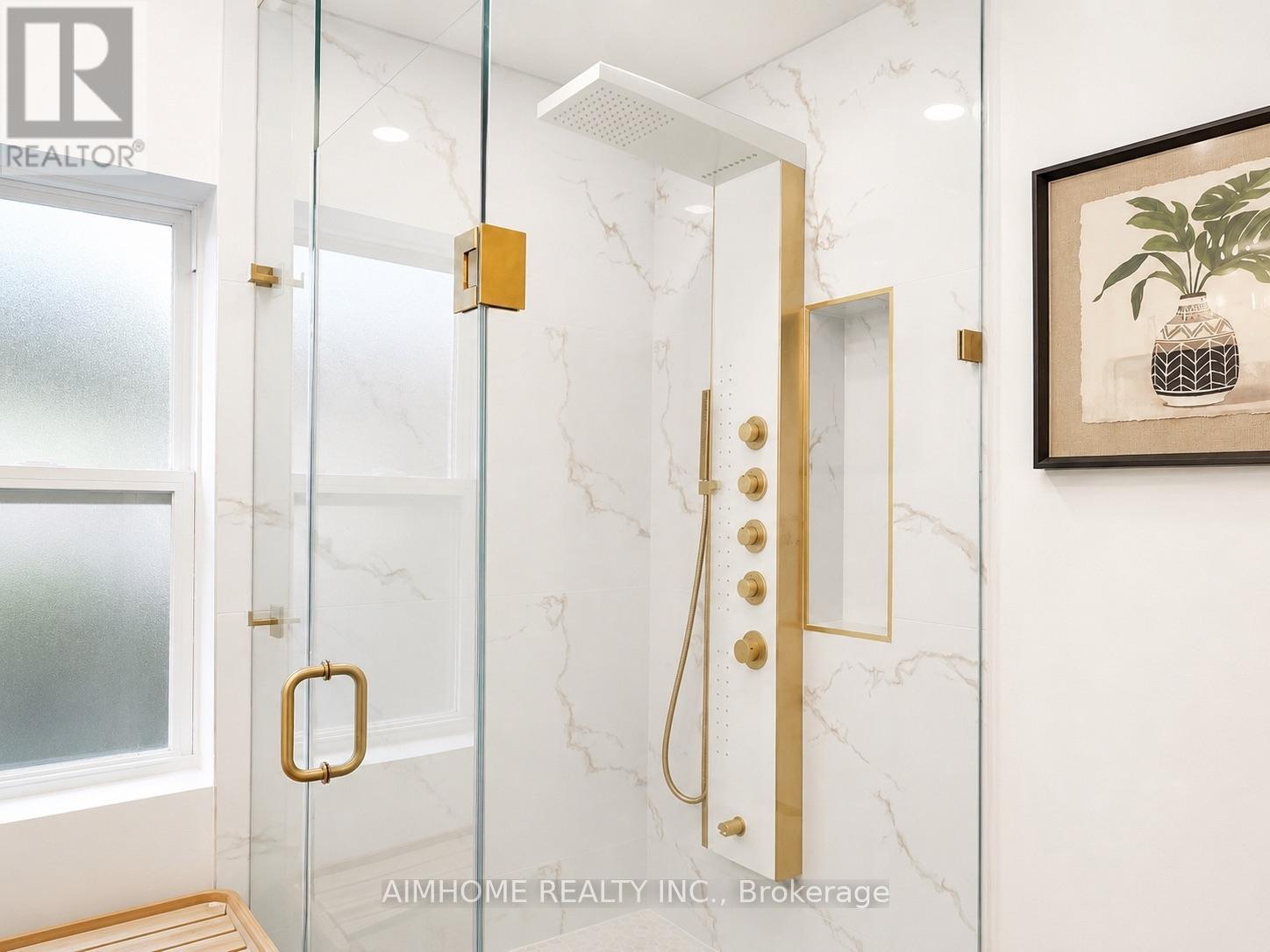 136 Presley Avenue W, Toronto, Ontario  M1L 3R1 - Photo 7 - E13179894