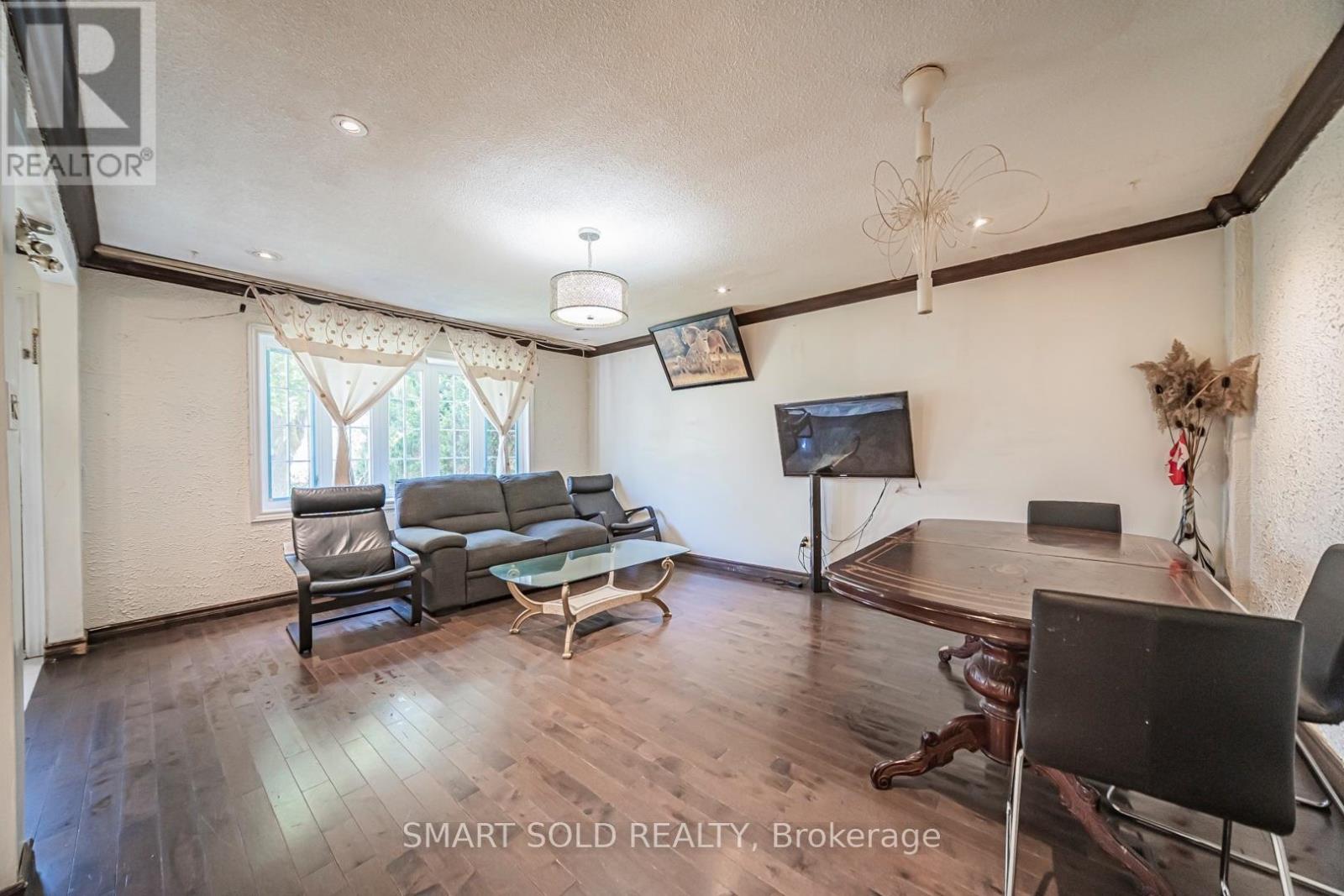 5 Horseley Hill Drive E, Toronto, Ontario  M1B 1W4 - Photo 6 - E13125578