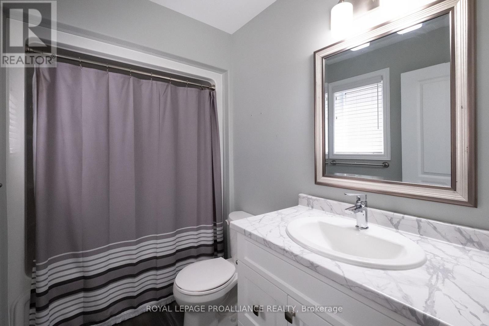 22 Stirling Crescent, Prince Edward County (Picton Ward), Ontario K0K 2T0 - Photo 18 - X12912150