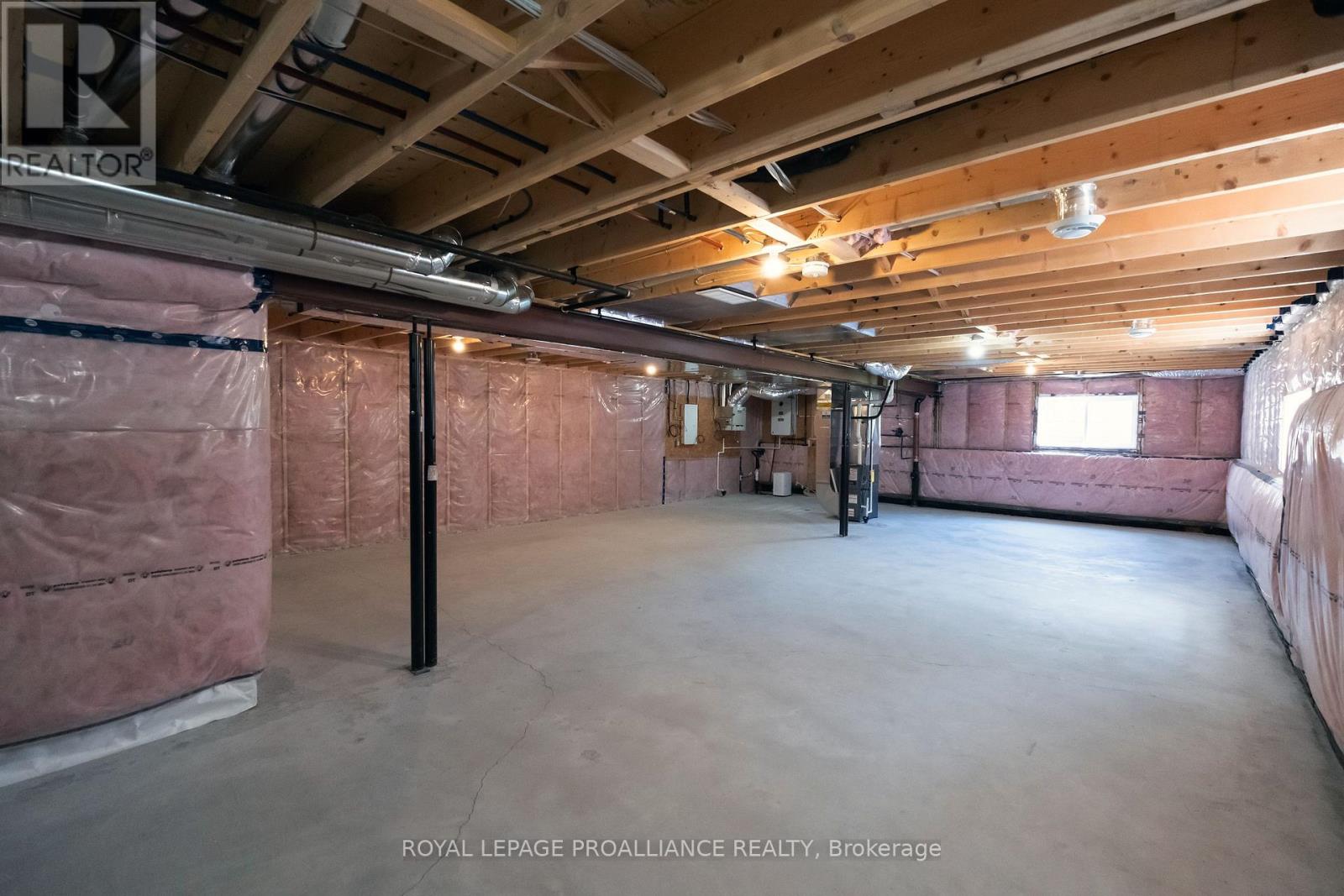22 Stirling Crescent, Prince Edward County (Picton Ward), Ontario K0K 2T0 - Photo 22 - X12912150
