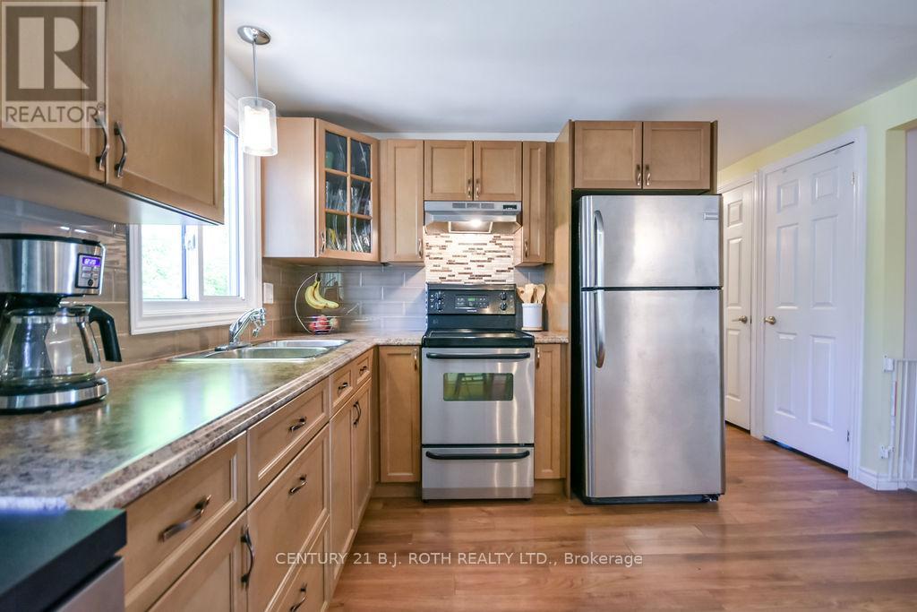 863 Birchwood Drive, Midland, Ontario  L4R 4Y3 - Photo 12 - S13179524