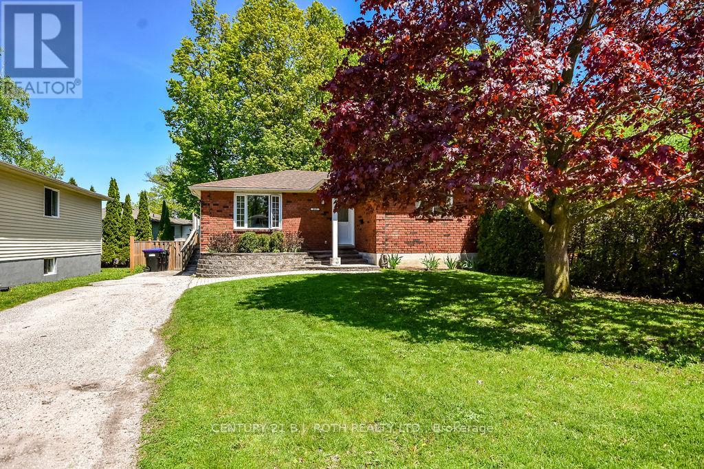 863 Birchwood Drive, Midland, Ontario  L4R 4Y3 - Photo 2 - S13179524