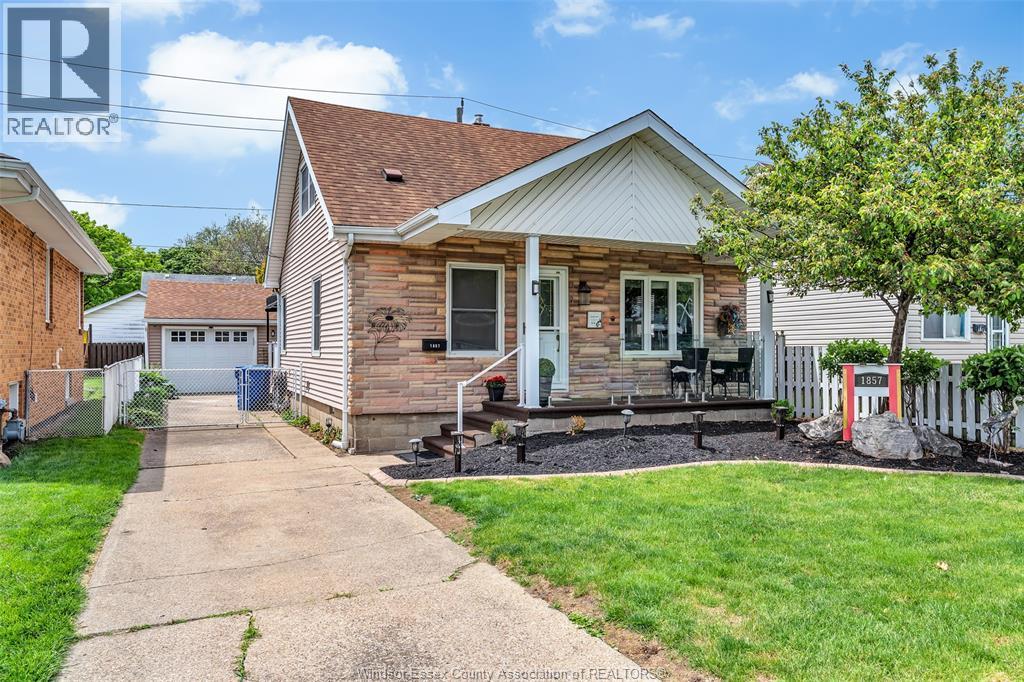 MLS# 26012065: 1857 CENTRAL AVENUE, Windsor, Canada