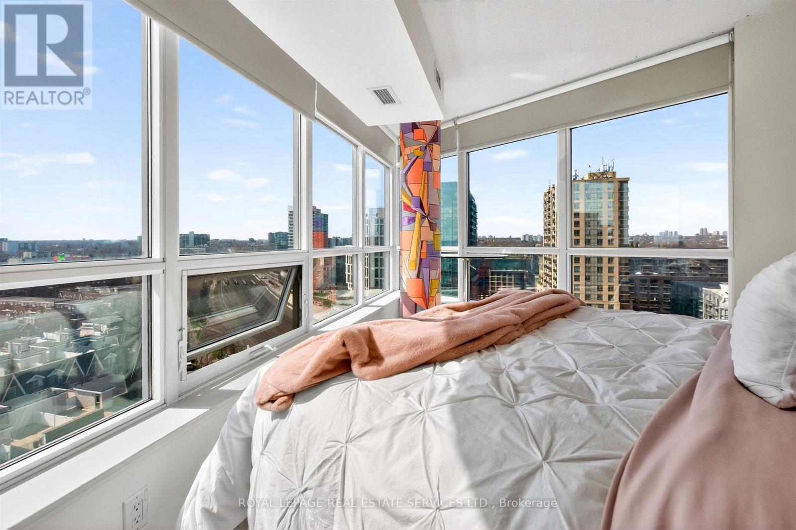 1318 - 38 Joe Shuster Way, Toronto, Ontario  M6K 0A5 - Photo 13 - W13179680