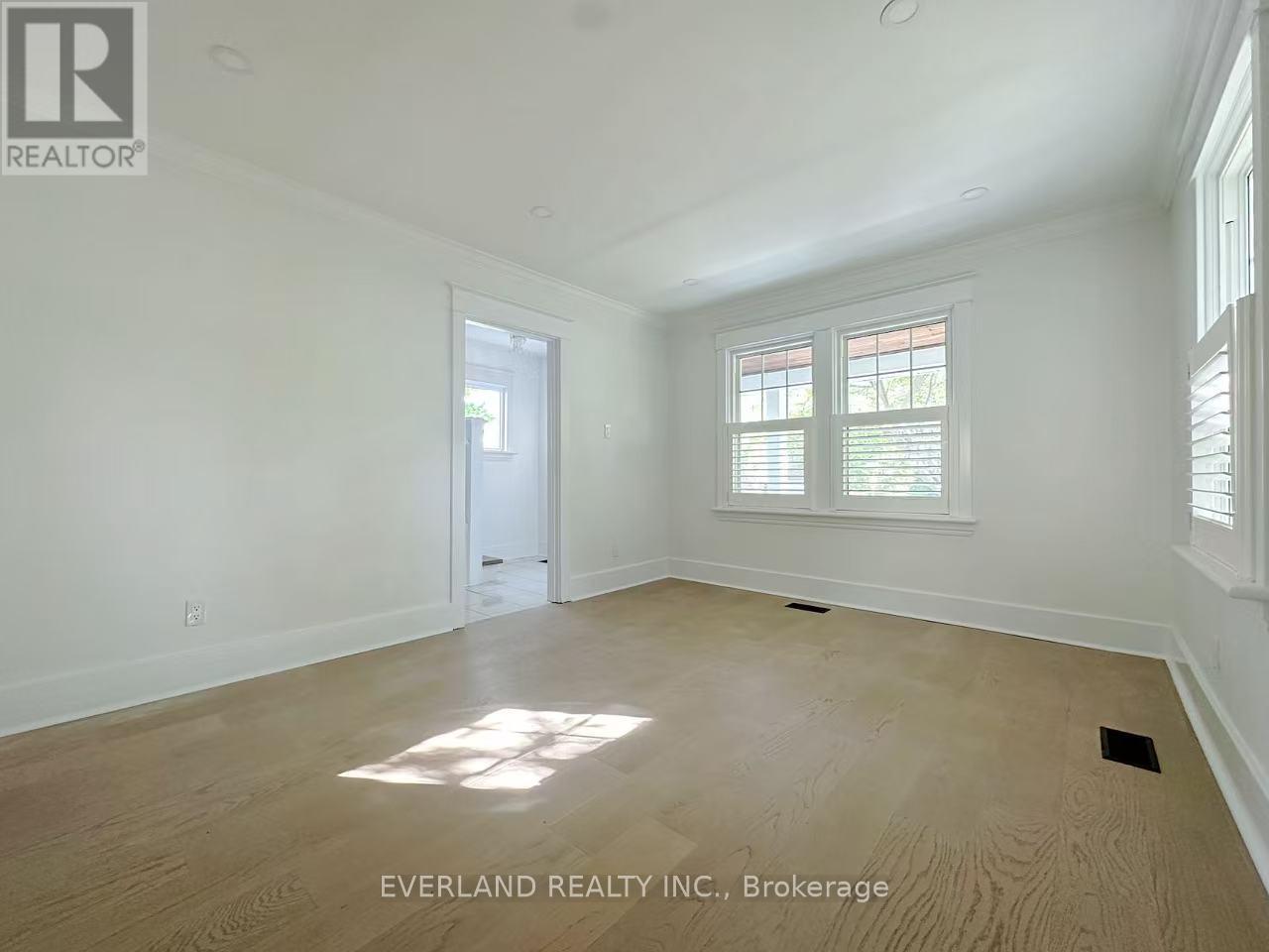 426 Reynolds Street, Oakville, Ontario L6J 3M4 - Photo 5 - W13179794