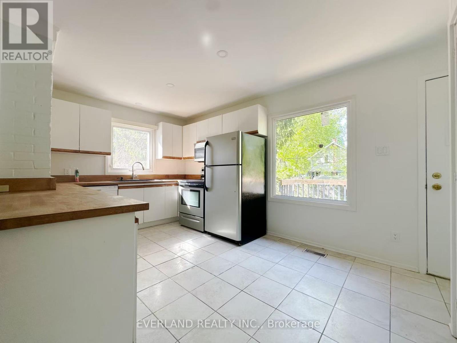 426 Reynolds Street, Oakville, Ontario L6J 3M4 - Photo 6 - W13179794