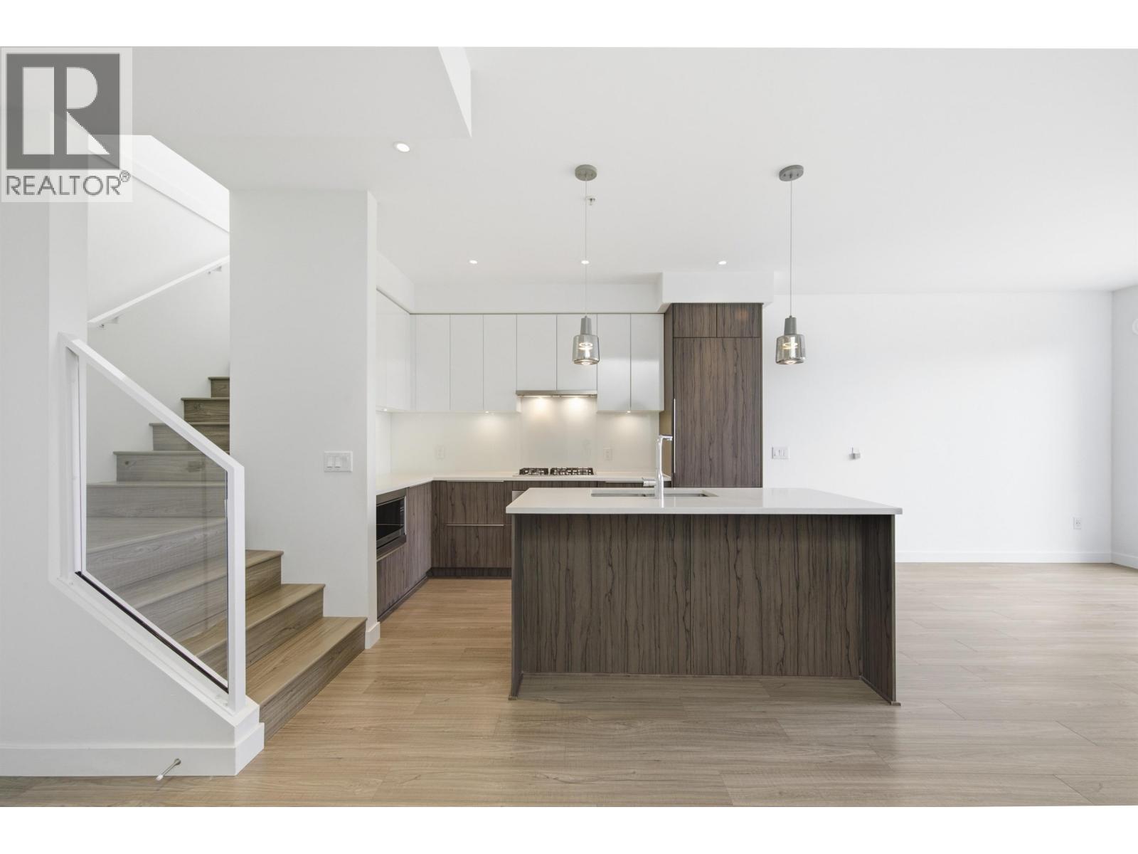 501 379 E Broadway, Vancouver, British Columbia  V5T 1W6 - Photo 5 - R3128004