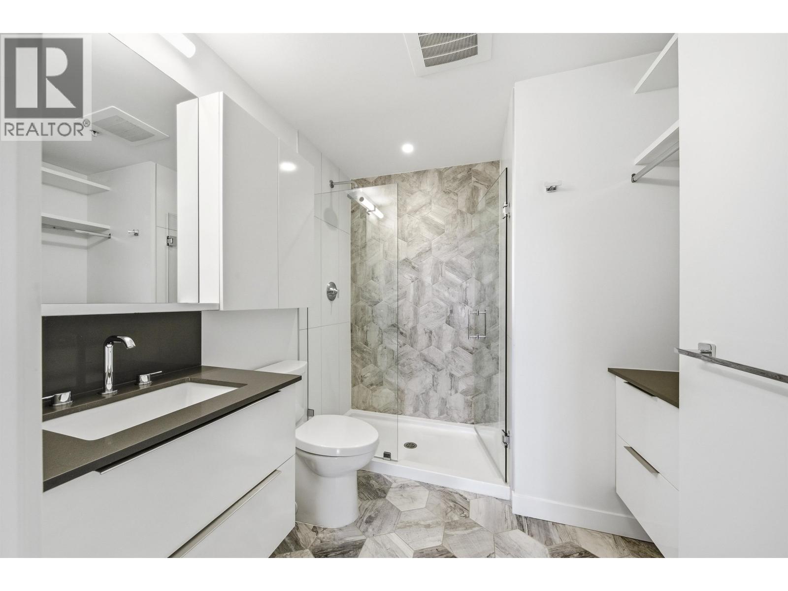 501 379 E Broadway, Vancouver, British Columbia  V5T 1W6 - Photo 6 - R3128004