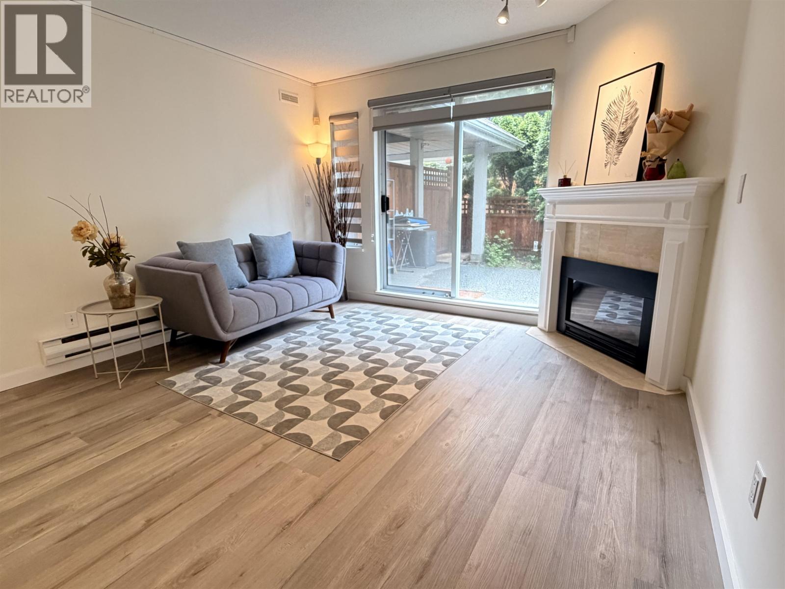 5 7184 Stride Avenue, Burnaby, British Columbia  V3N 1T7 - Photo 3 - R3118018