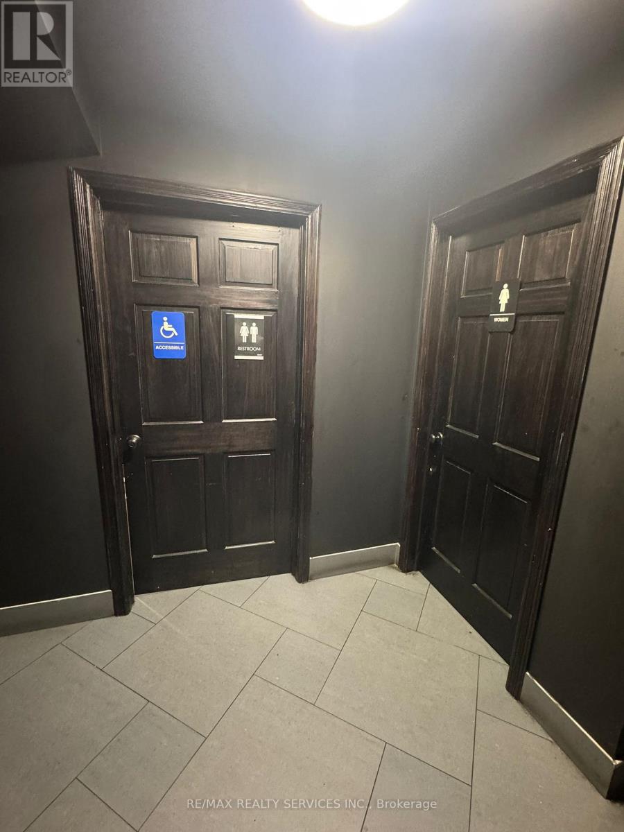 755 Queen Street E, Toronto, Ontario  M4M 1H3 - Photo 13 - E13180024