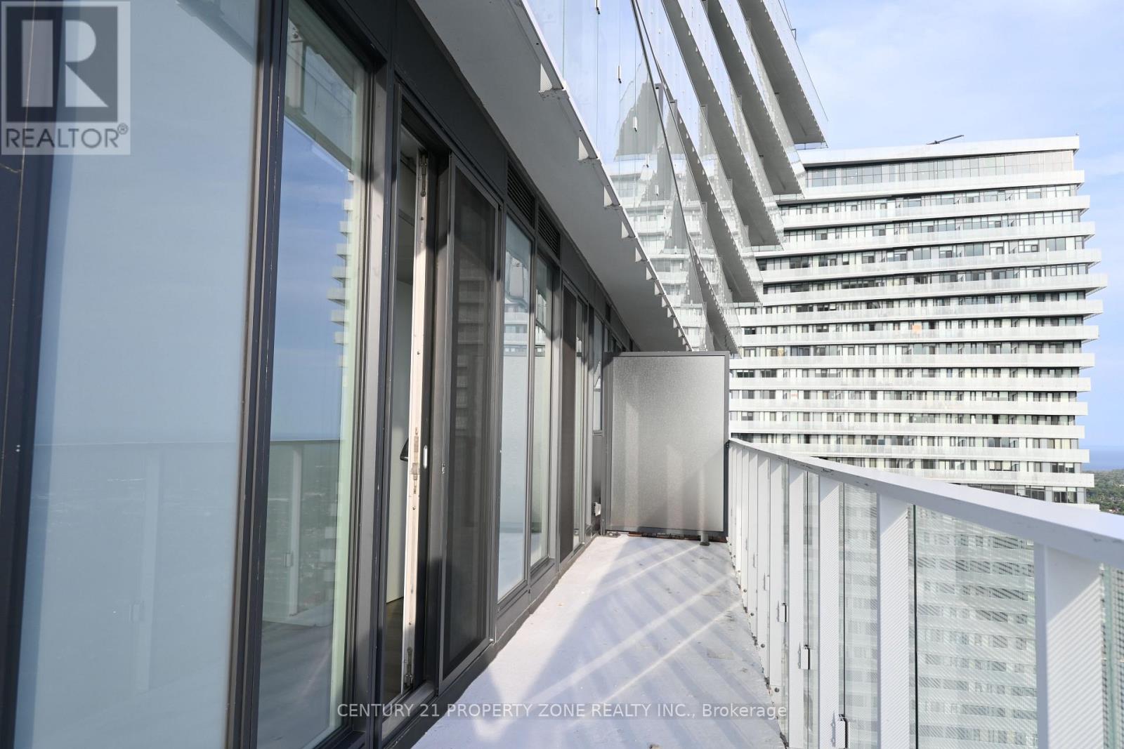 5109 - 3900 Confederation Parkway, Mississauga, Ontario  L5B 0M3 - Photo 18 - W13176746