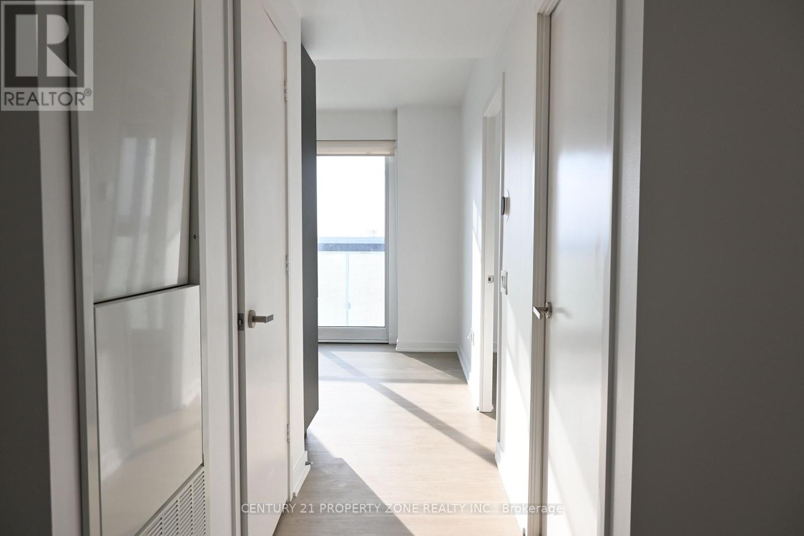 5109 - 3900 Confederation Parkway, Mississauga, Ontario  L5B 0M3 - Photo 5 - W13176746