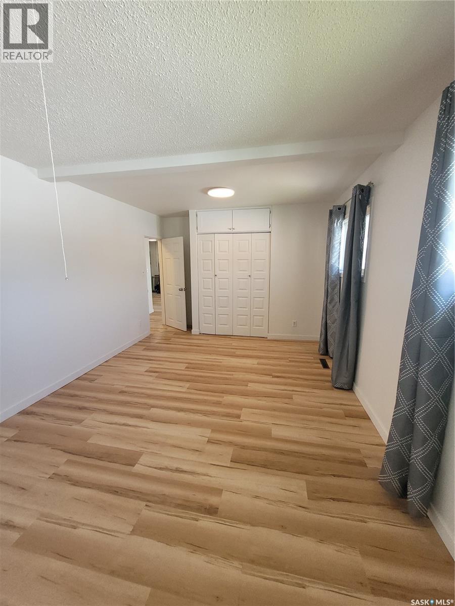1210 P Avenue N, Saskatoon, Saskatchewan  S7L 2W9 - Photo 14 - SK037172