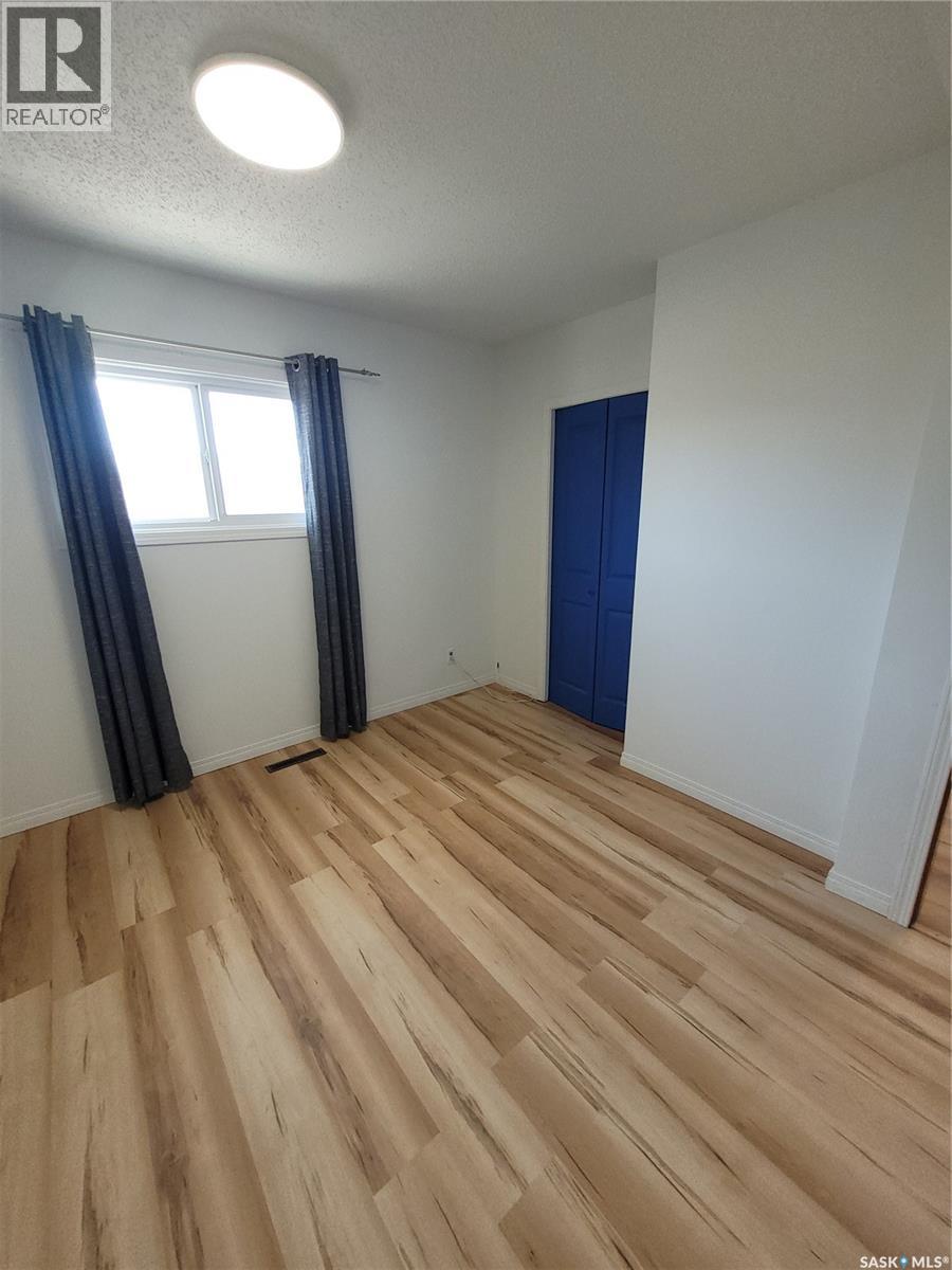 1210 P Avenue N, Saskatoon, Saskatchewan  S7L 2W9 - Photo 15 - SK037172