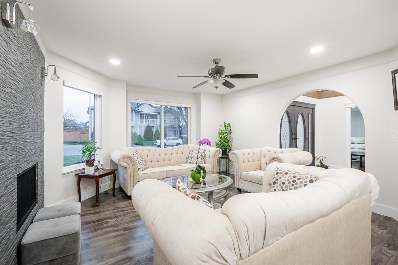 8375 151 Street, Surrey, British Columbia  V3S 8H9 - Photo 4 - R3083955
