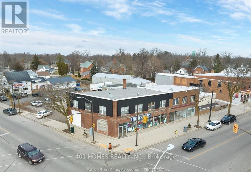 100 LONDON, Chatham-Kent, Ontario