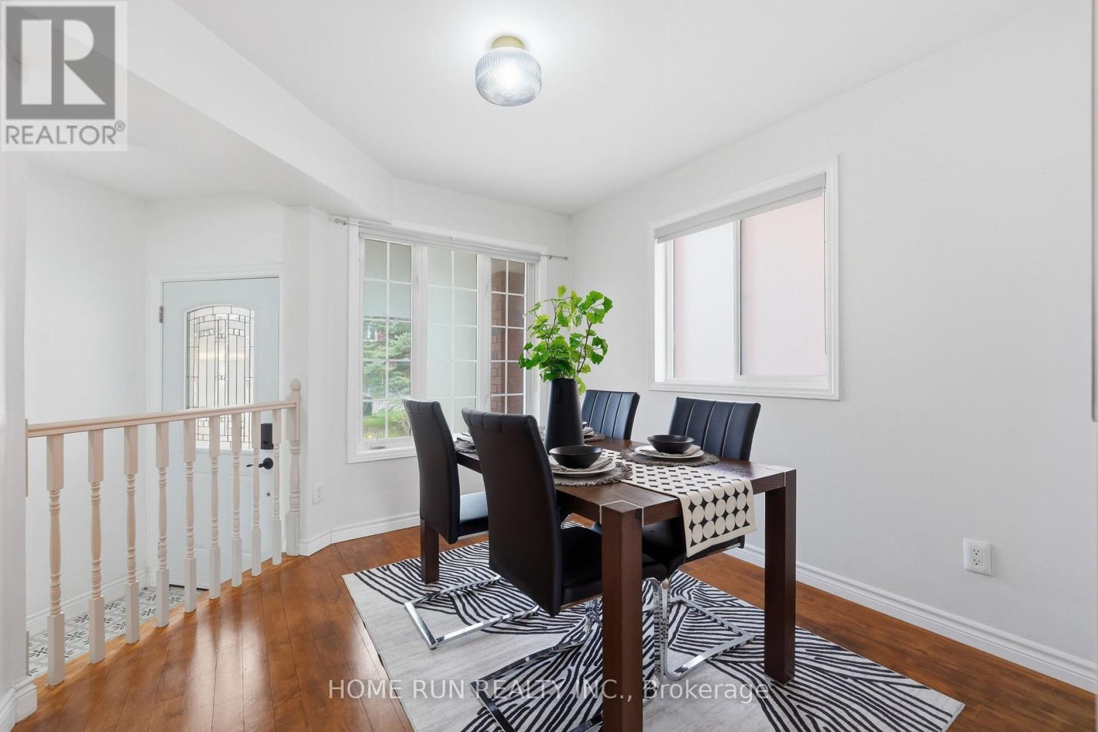 26 Highmont Court, Ottawa, Ontario  K2T 1B2 - Photo 3 - X13180594