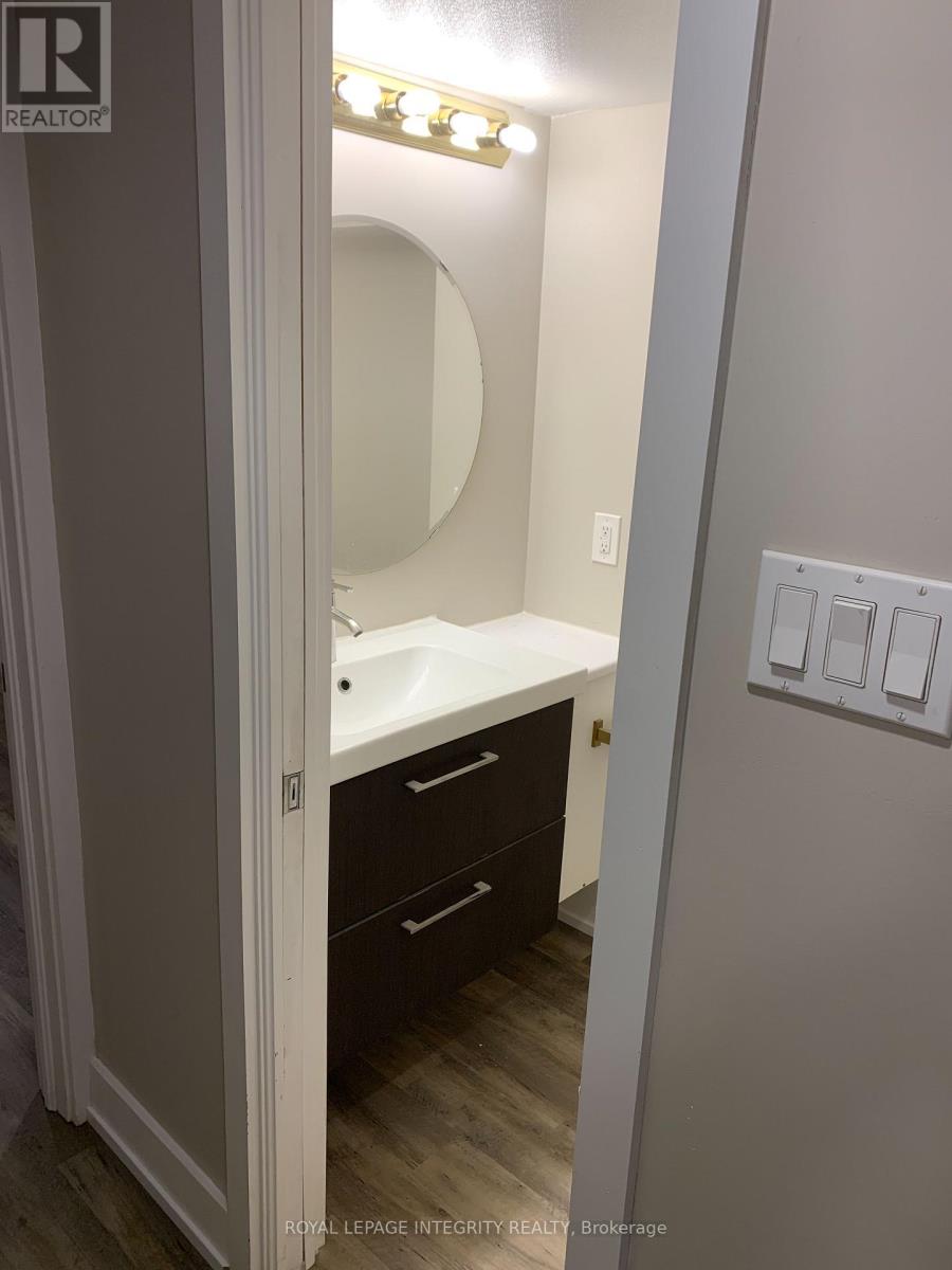 B - 468 Besserer Street, Ottawa, Ontario  K1N 6C3 - Photo 10 - X13180680