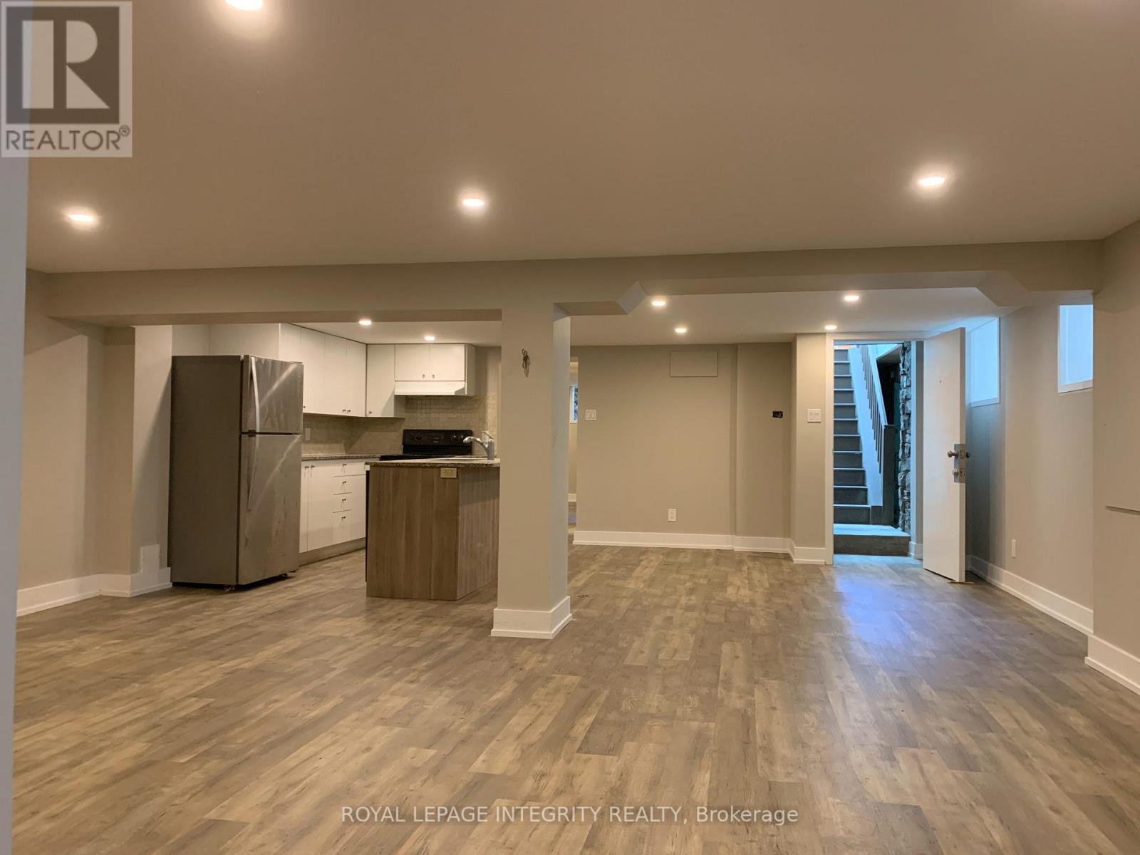 B - 468 Besserer Street, Ottawa, Ontario  K1N 6C3 - Photo 3 - X13180680
