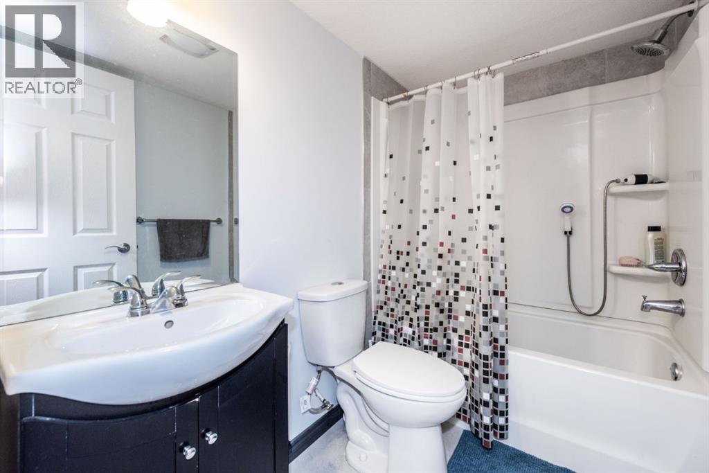 27 Sage Hill Common NW, Calgary, Alberta  T3R 0J6 - Photo 29 - A2306530