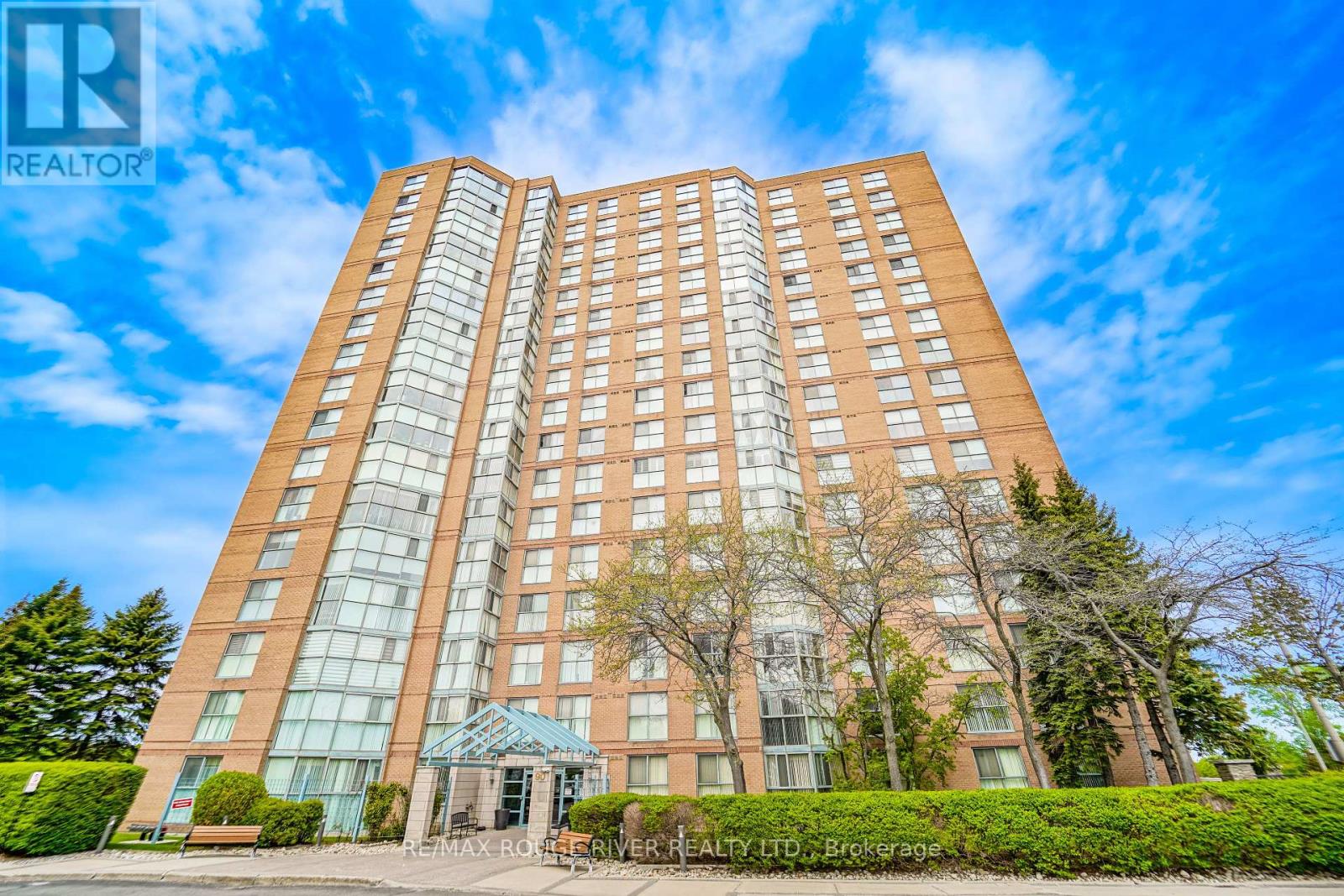 1706 - 90 DALE AVENUE, Toronto, Ontario