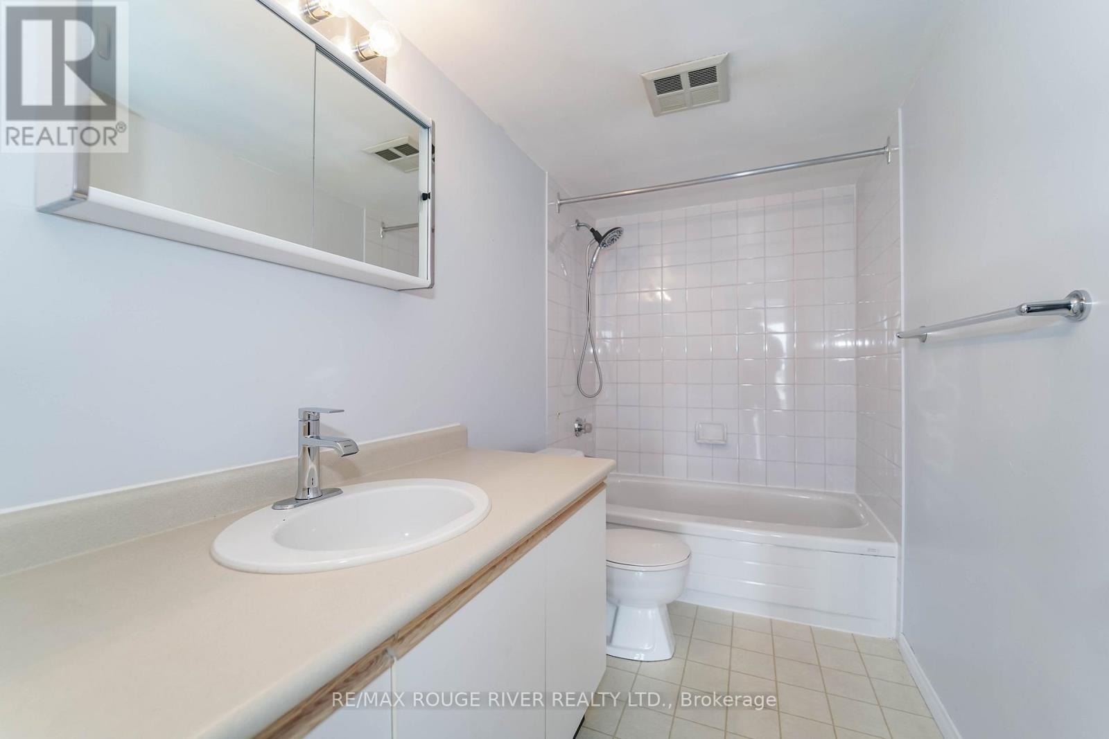1706 - 90 Dale Avenue, Toronto, Ontario  M1J 3N4 - Photo 18 - E13180648
